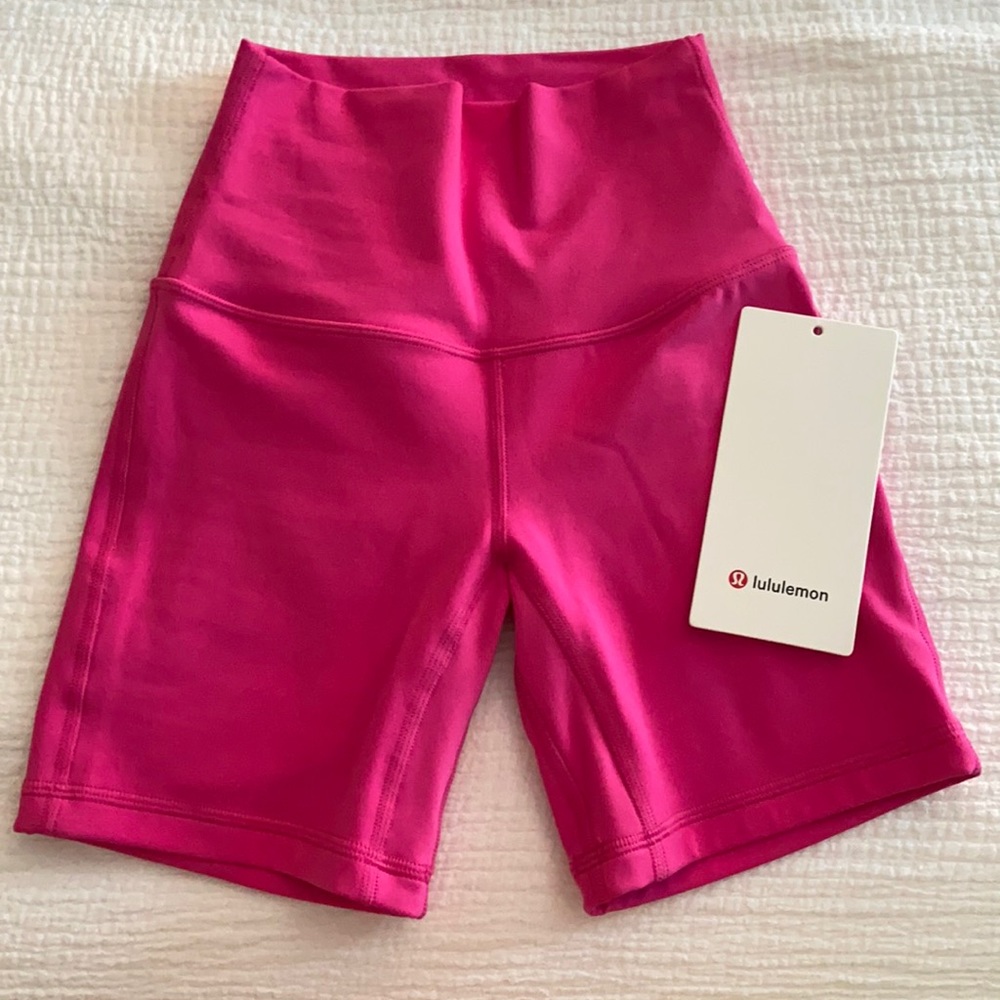 lululemon sonic pink align shorts 6”